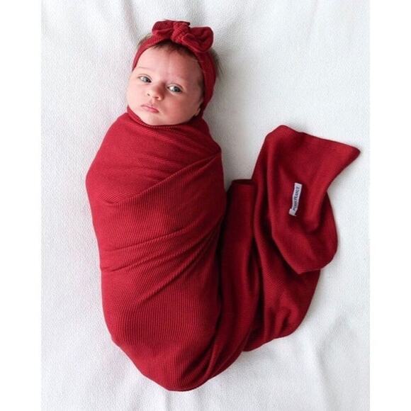 Posh Peanut Bamboo Bordeaux Waffle Swaddle with Headband Red Baby Blanket NWT - Picture 1 of 7